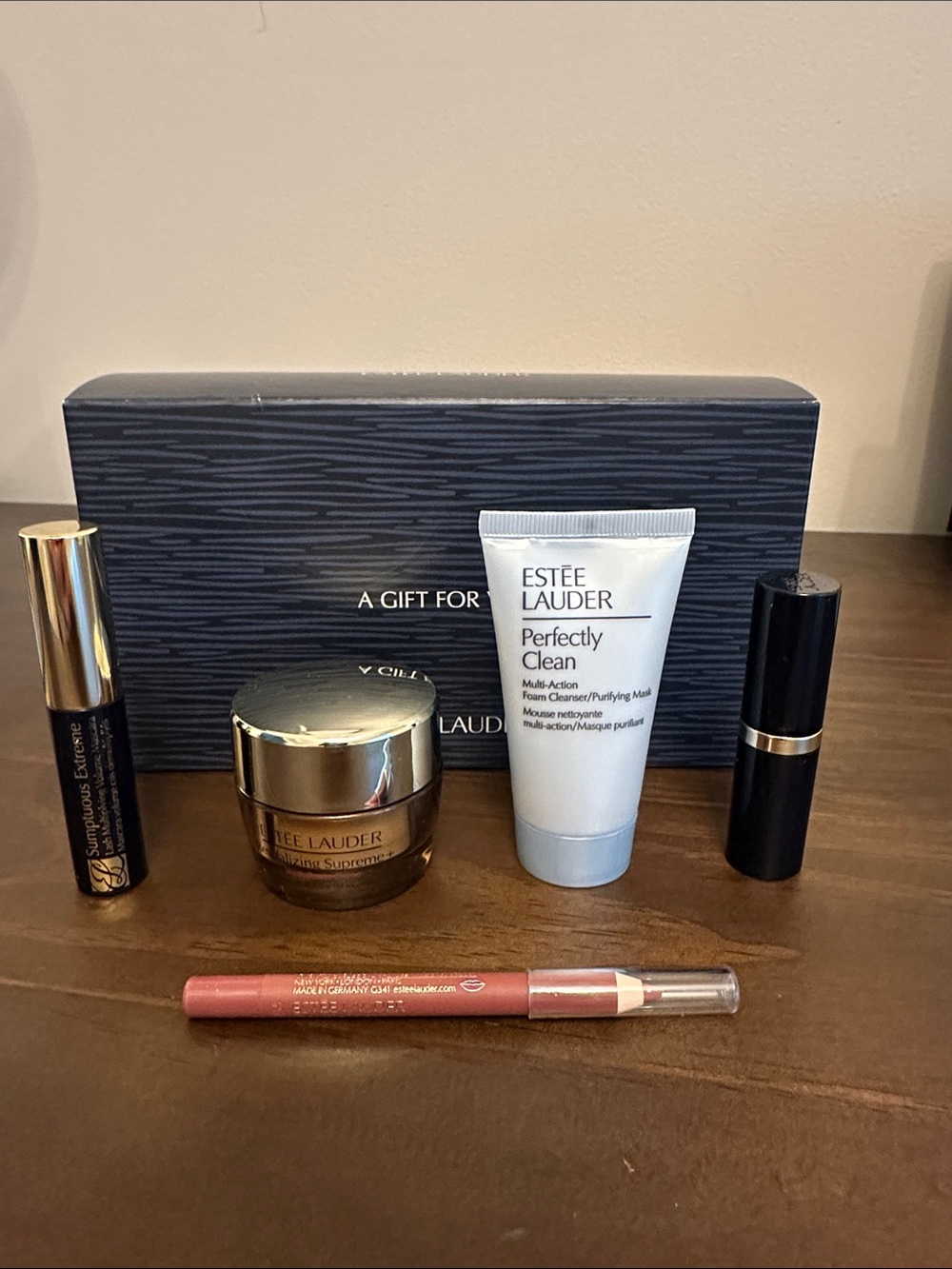 Estee Lauder Women Makeup Lipstick & Skincare Set in Black, White, Gold and Pink